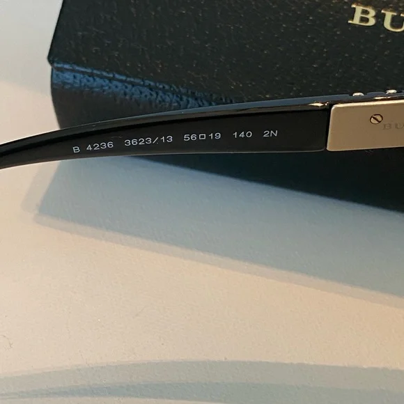 Burberry Women's Tortoise Shell Sunglasses - Picture 5 of 6